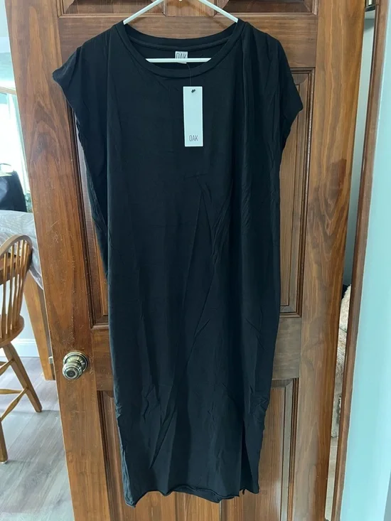 OAK Black Crewneck Short Sleeve Side Pleat Box Maxi Dress • 1 ≈ XS/S - Picture 1 of 5